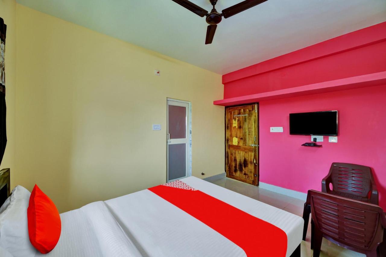 Oyo Flagship 81058 Royal Regalia Hotel Бхубанешвар Екстериор снимка