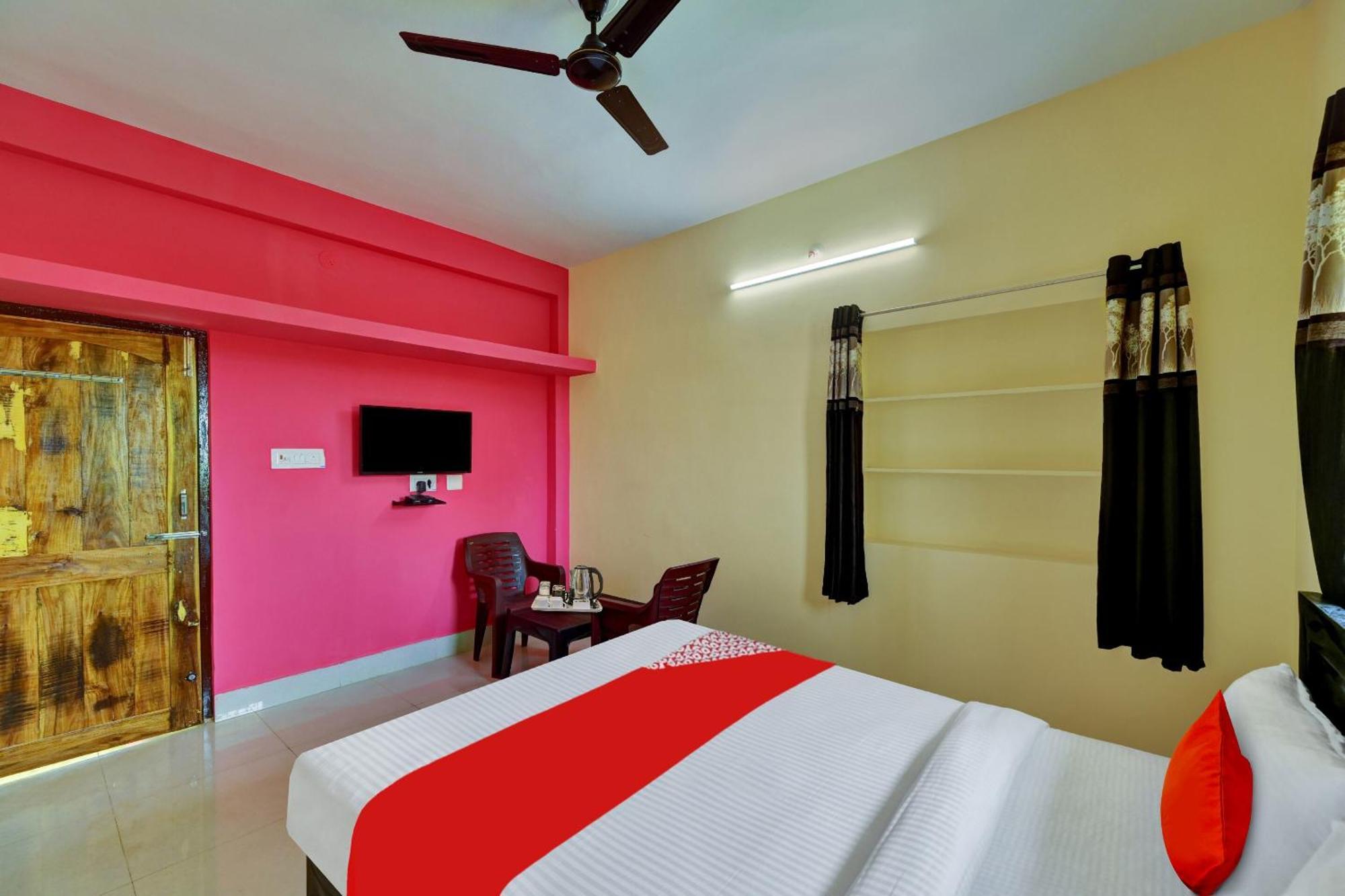 Oyo Flagship 81058 Royal Regalia Hotel Бхубанешвар Екстериор снимка